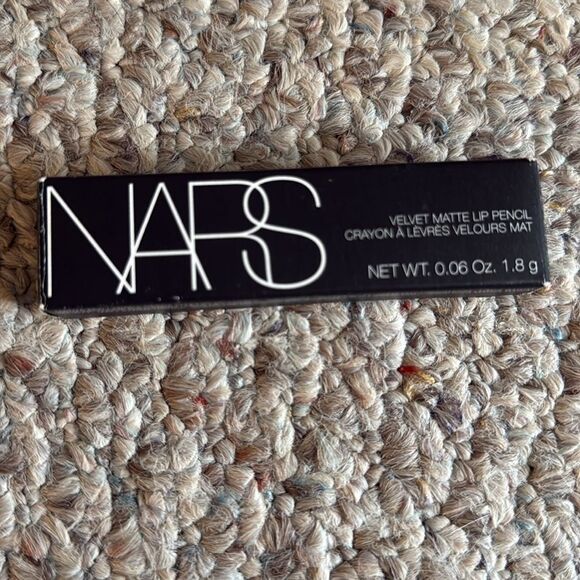 NEW NARS Velvet Matte Lip Pencil, Lets Go Crazy, 0.06 Ounce Red - Picture 3 of 6